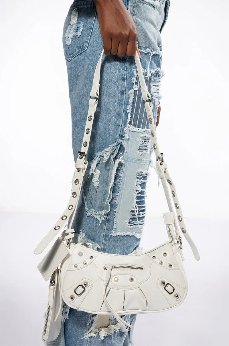 AMIRAH WHITE PURSE