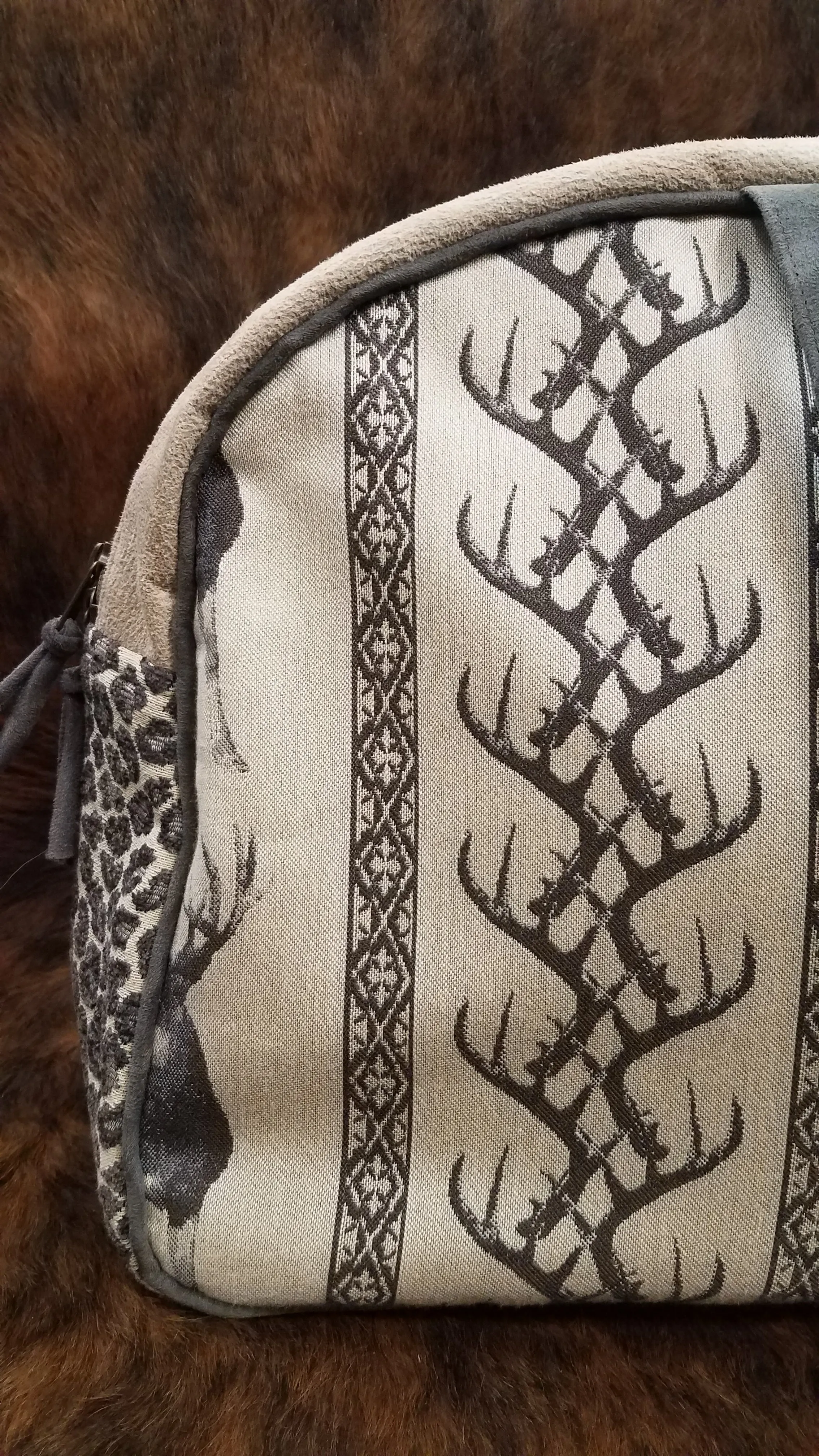 Atenti Deer Overnight Bag