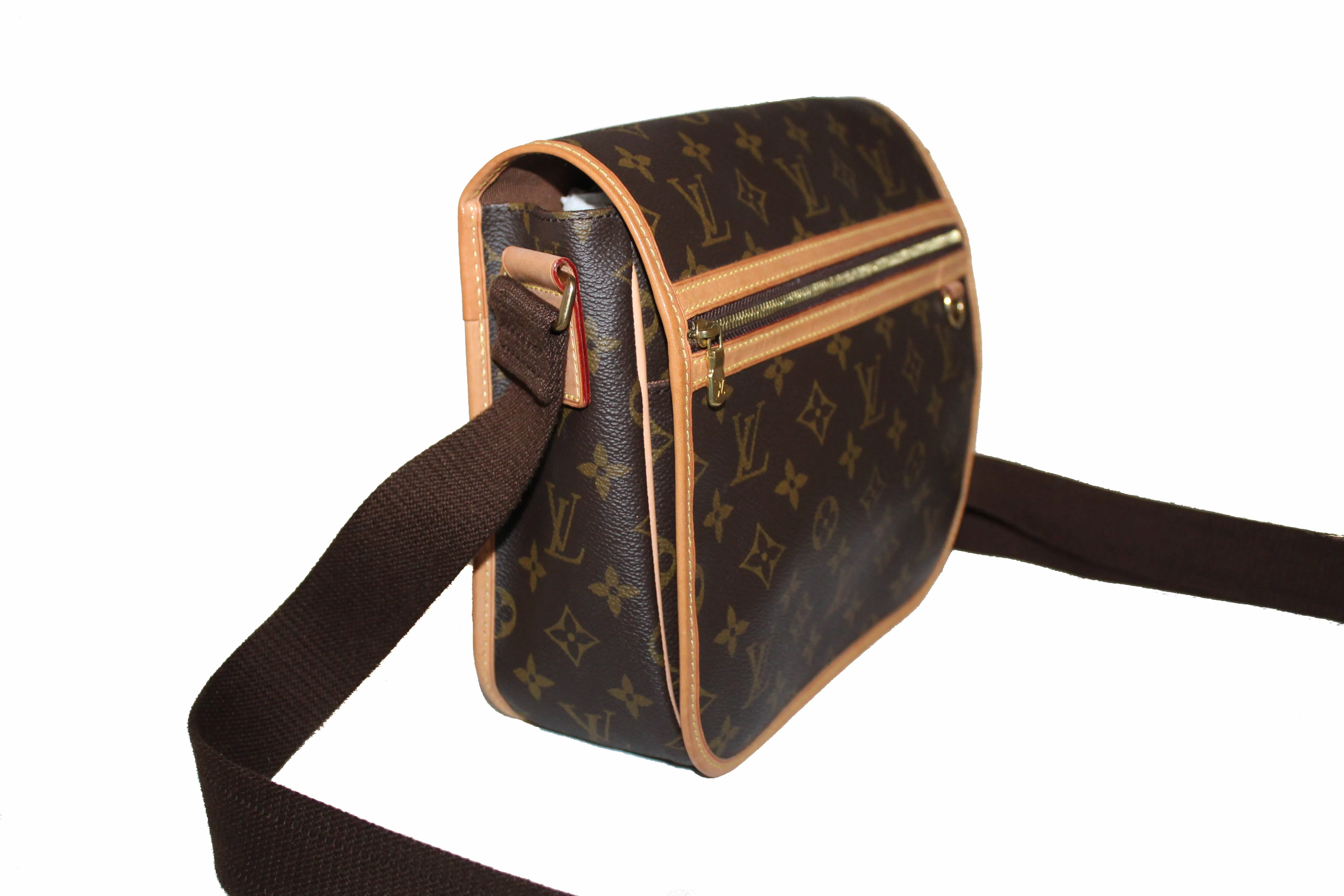 Authentic Louis Vuitton Classic Monogram Bosphore Messenger Bag