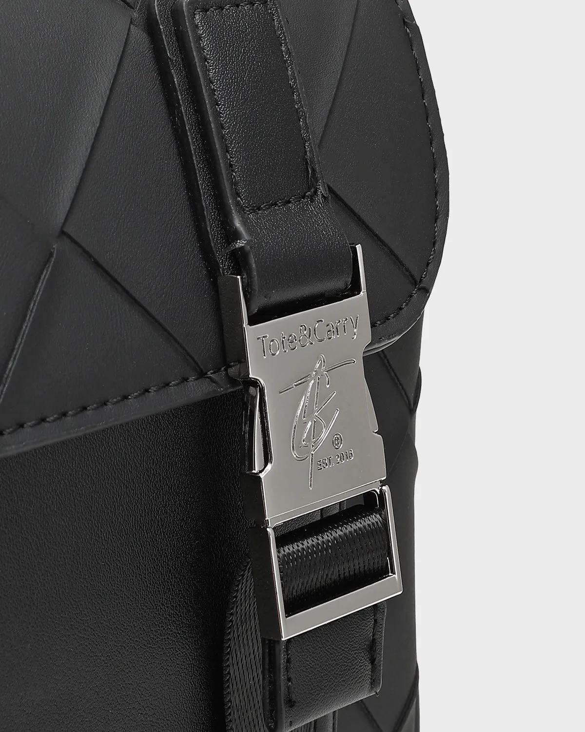 Bodega Clean Cut Messenger Bag in Black