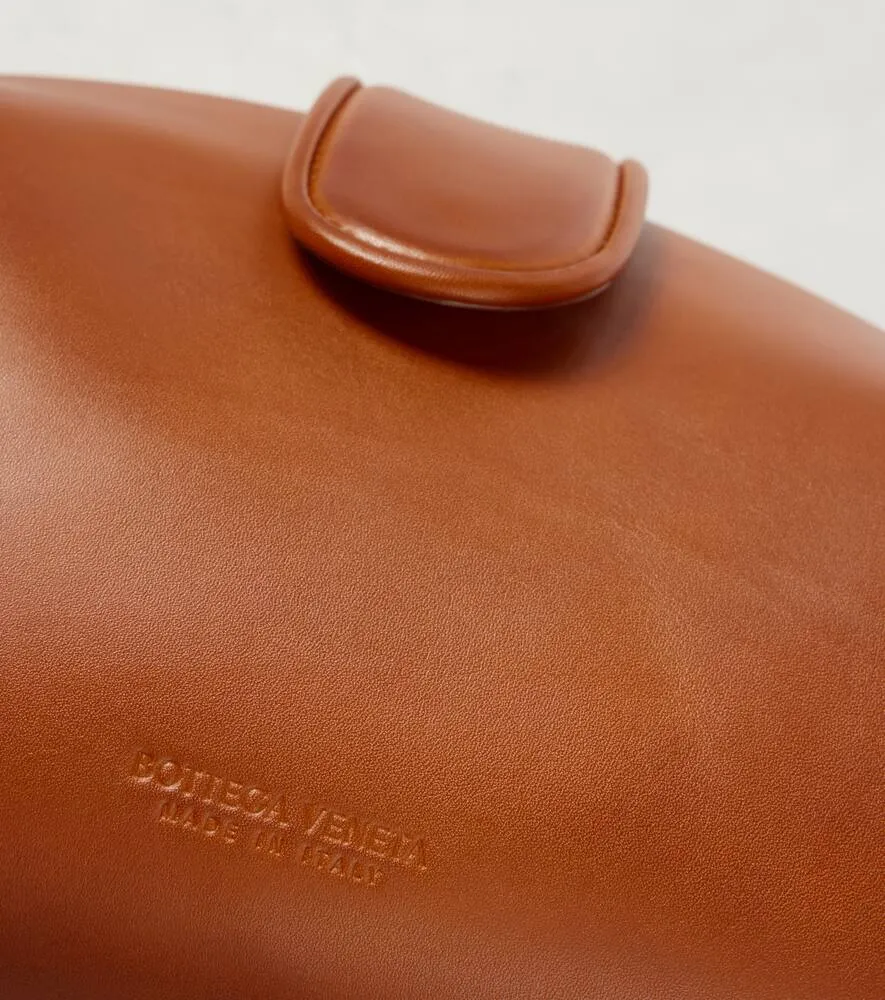 Bottega Veneta Lauren 1980 leather clutch