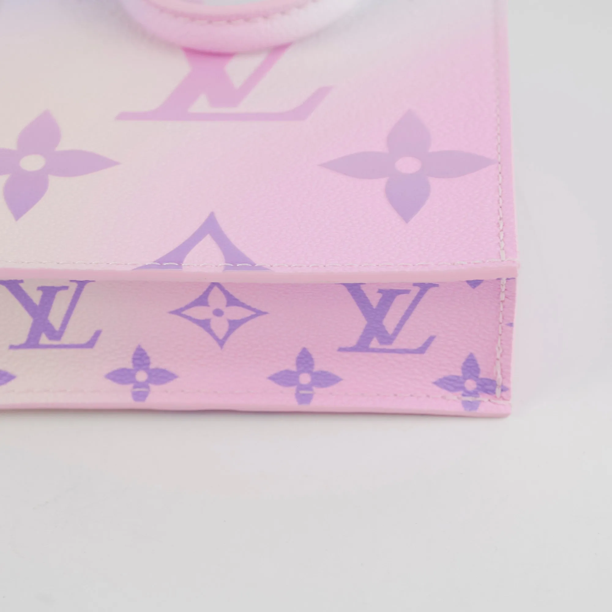 Louis Vuitton Sunrise Pastel Petit Sac Plat