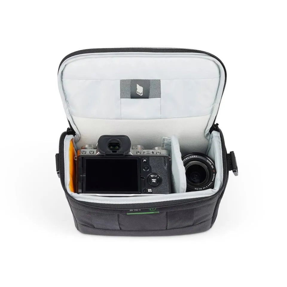 Lowepro LP37451 PWW Adventura SH 140 III (Black Noir)