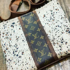 Medium Crossbody - Cheryl with strip