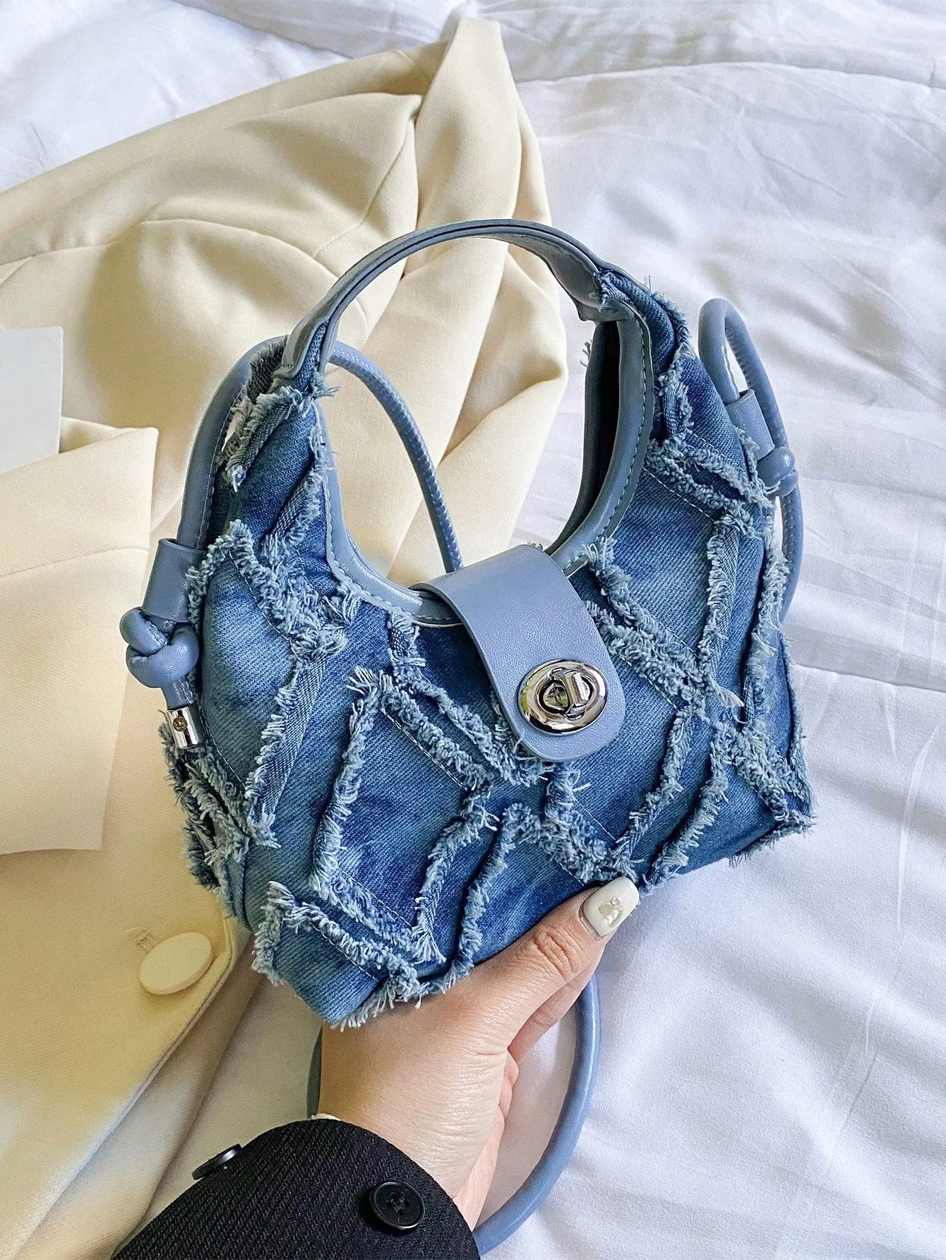 Mini Hobo Bag Twist Lock Raw Trim Denim Underarm Bag,Trendy Turn-Lock Satchel Bag