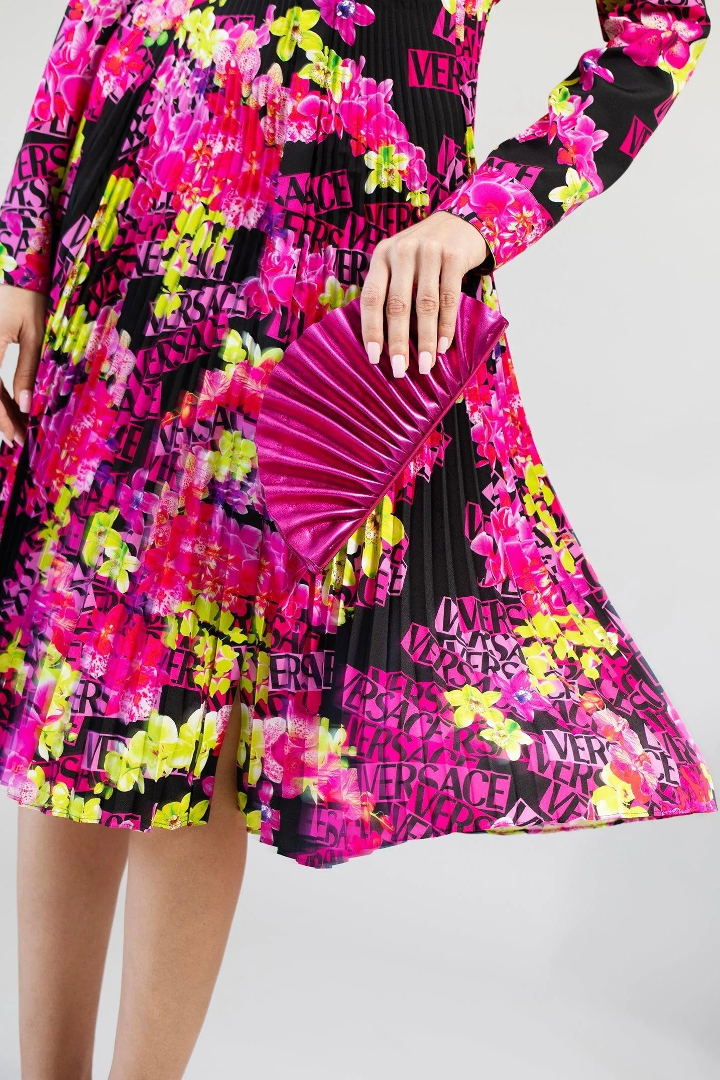 Nala Mini Clutch - Dragonfruit