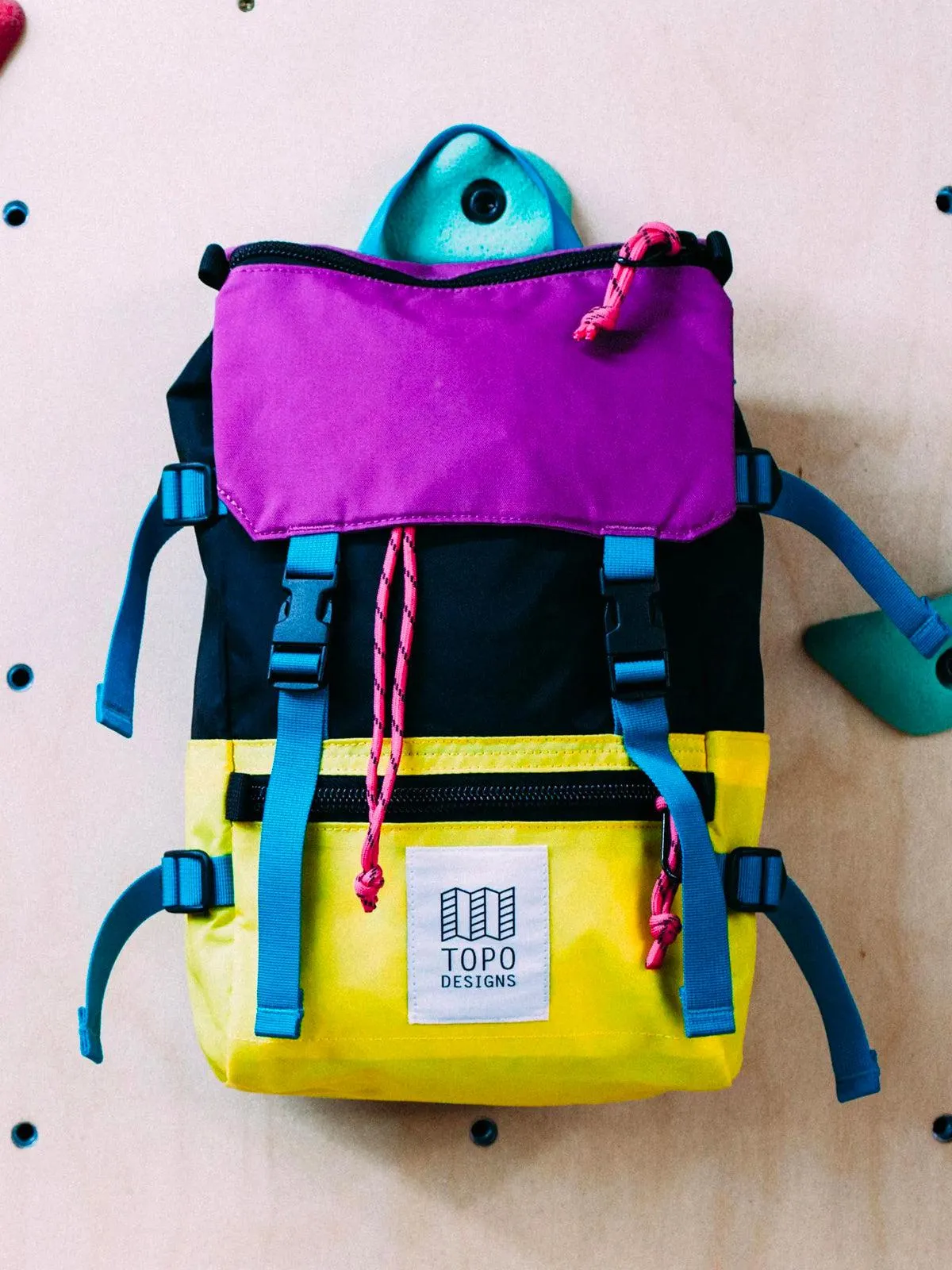Topo Designs Rover Pack Mini Bone White Coral