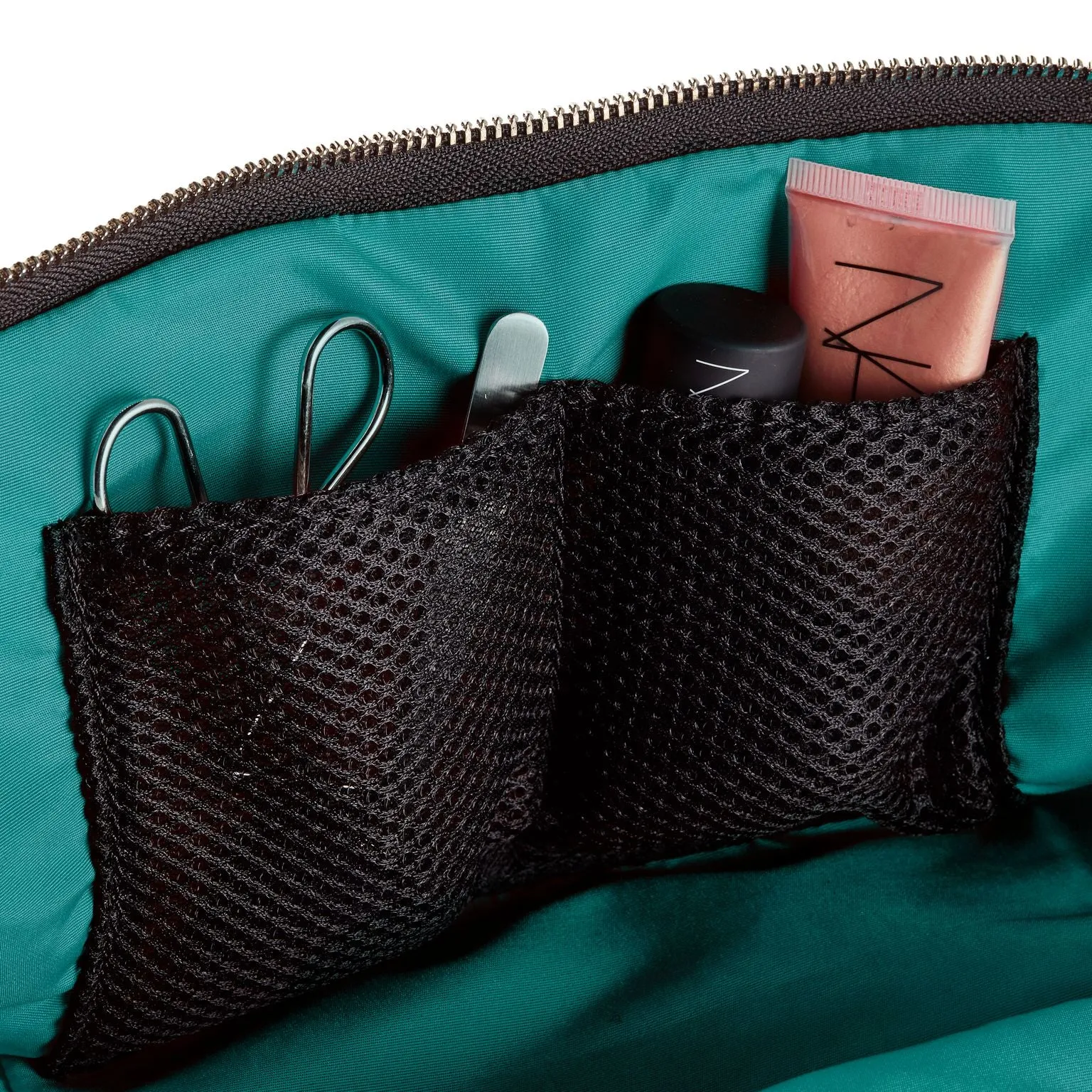 Vacationer Makeup Bag