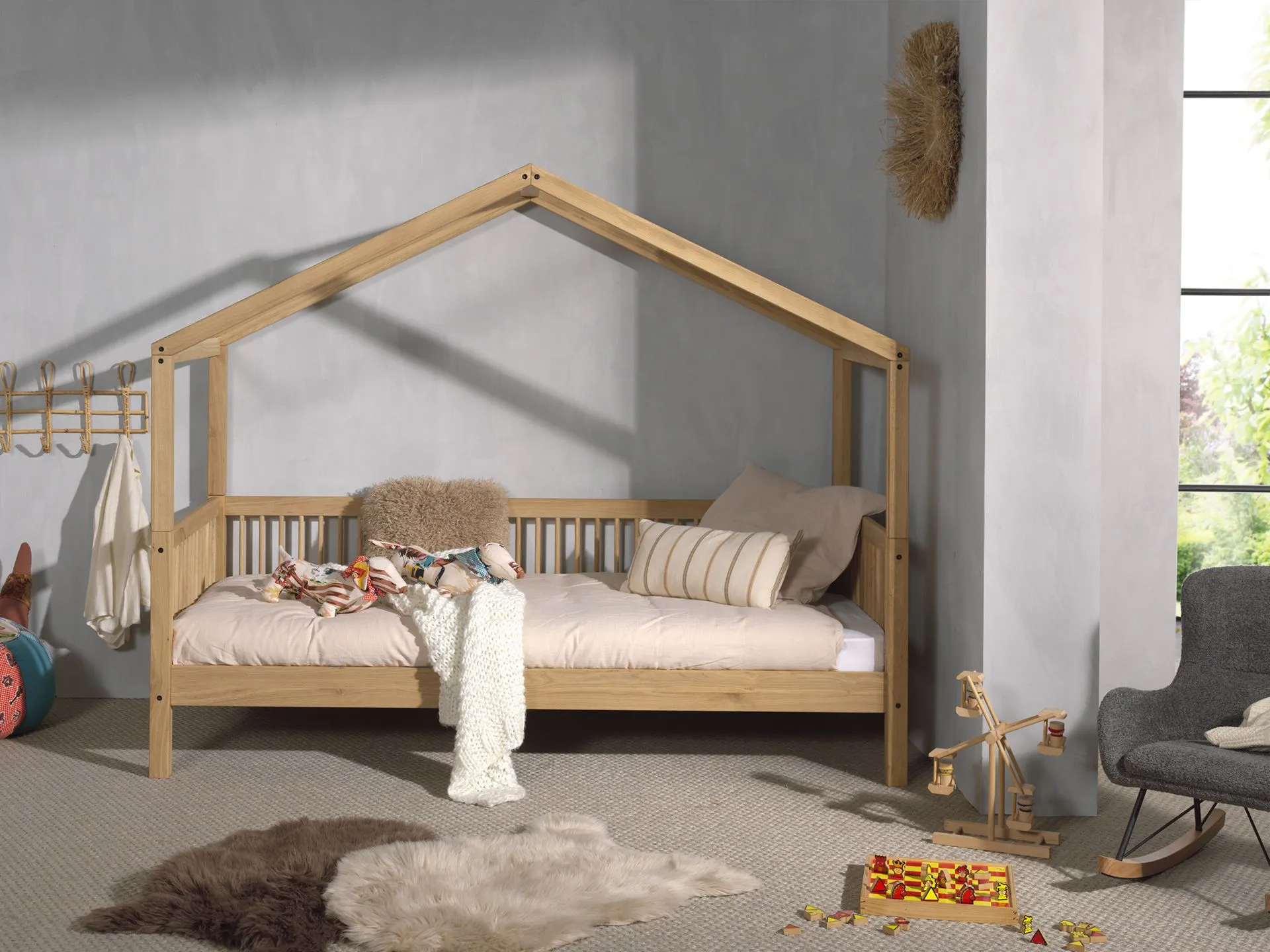 Vipack Forrest Single House Bed Oak